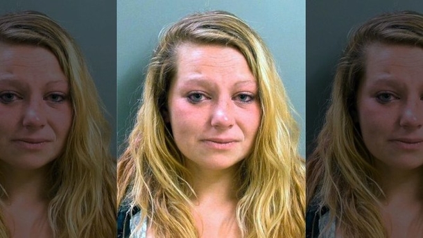 Police Ask Mother Laying In Filthy Puddle With Baby To Stand Up — Then They Saw It - picture 6