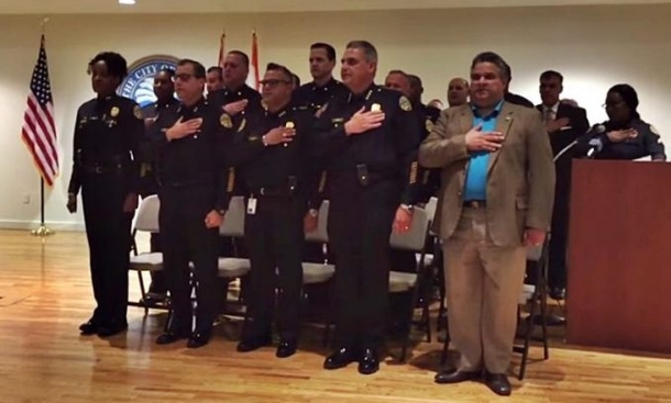 Police Chief Decides Not To Salute Flag During Pledge Of Allegiance, Frustrated Cop Takes Matters Into His Own Hands - picture 2