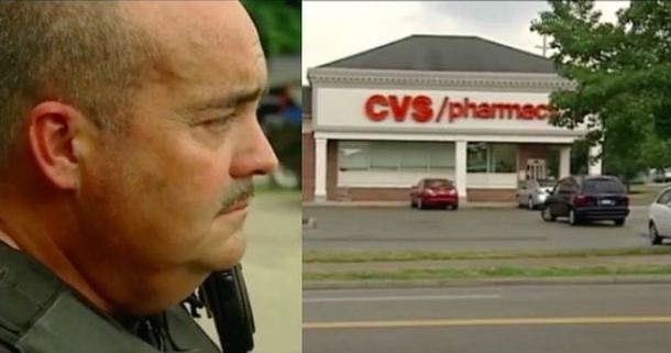Police Officer Is Horrified When He Sees What A Little Boy Is Trying To Sell Outside CVS - picture 2