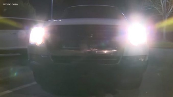 Police Sends Warning About What’s Happening With Women In Dark Parking Lots - picture 3