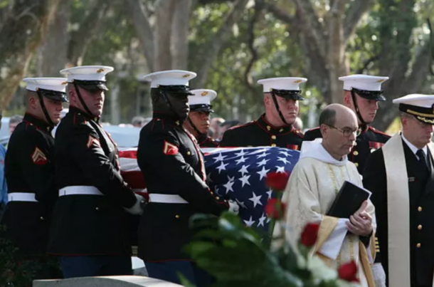 Protestors Began Boycotting Marine’s Funeral, They Never Thought These Guests Would Show Up - picture 2