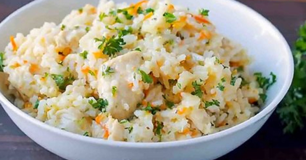 Quick and Easy Recipe for Chicken and Rice in an Instant Pot - picture 2