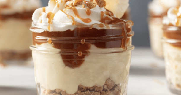 Quick DIY Mini Banana Caramel Pies Recipe - picture 2