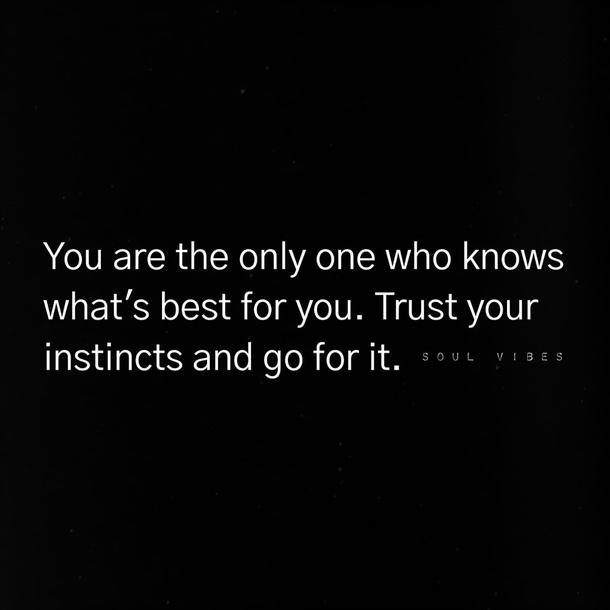 Quote and Reflect: 10 Daily Life Mantras for a Positive Mindset - picture 2