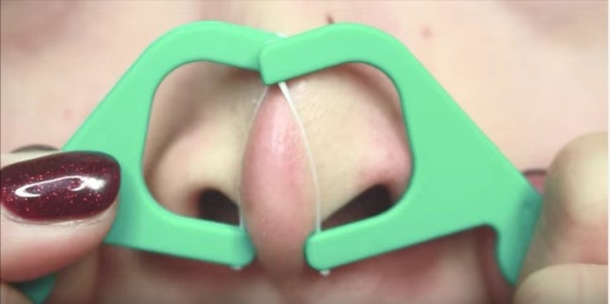 Remove Those Pesky Whiteheads And Blackheads On Your Nose With These 6 Tips - picture 4