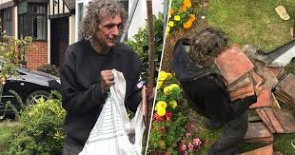 Roofer Sees Homeless Man And Offers Him A Job - Can't Believe What He Is Caught Doing - picture 4