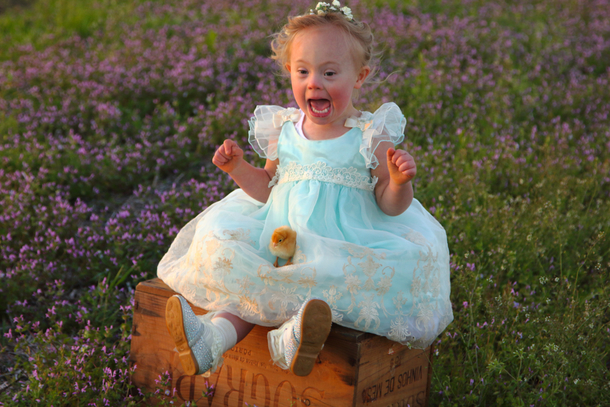 Rory Feek Drops Off Daughter Indy With Friend, Then Returns And Is Handed Unexpected Envelope - picture 4