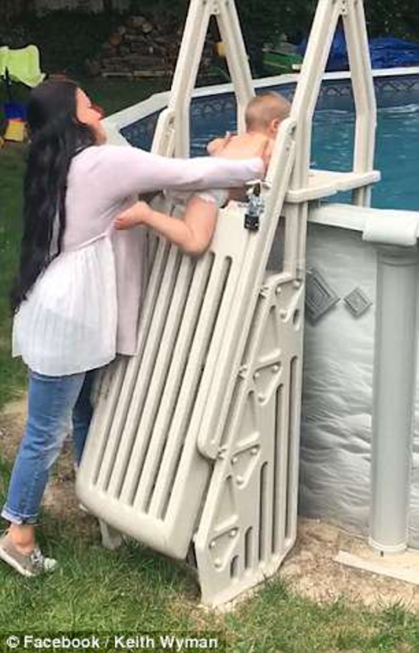 Safety Experts Warn Parents About Pool Gates Because Small Children Can Climb Them And Harm Themselves - picture 5