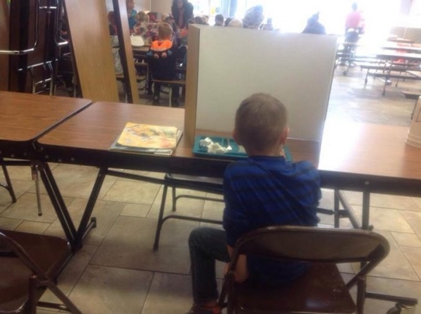 School Punishes Young Boy Because Of His Mother's Hardship, Grandma Gives Them A Dose Of Reality - picture 3