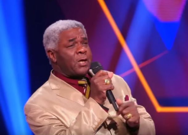 Senior Performs For The Voice Leaving Judges Jaws On The Floor The Second He Hits 1st Note - picture 2