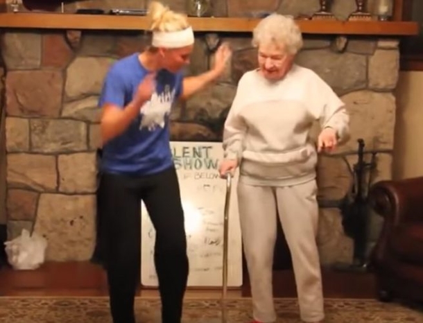 She Asked Grandma To Come Dance With Her, We Never Thought She'd Steal The Show The Way She Did - picture 2