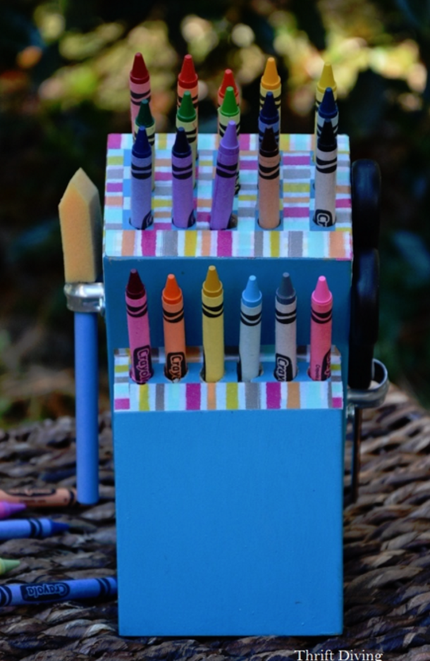 She Buys Old Knife Block At The Thrift Store And Made Something AMAZING With It. Her Kids Absolutely Love It! - picture 3