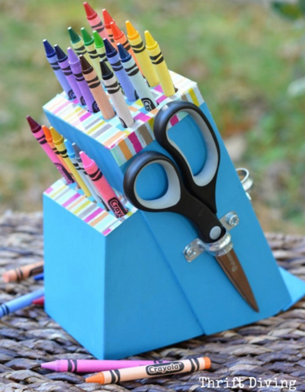 She Buys Old Knife Block At The Thrift Store And Made Something AMAZING With It. Her Kids Absolutely Love It! - picture 8