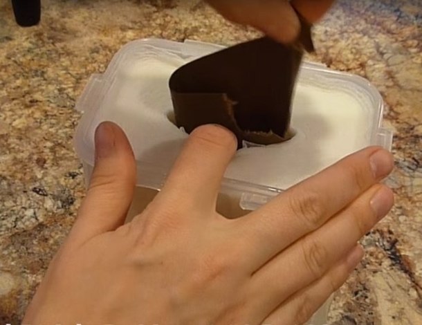 She Cut This Paper Towel, Suddenly It Was Soaking Wet. The Reason Why Is Pure Genius... - picture 9
