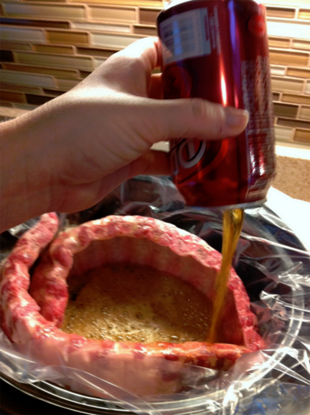 She Made Ribs For Dinner And Only Used This ONE   Ingredient to cover them! DELICIOUS! - picture 3