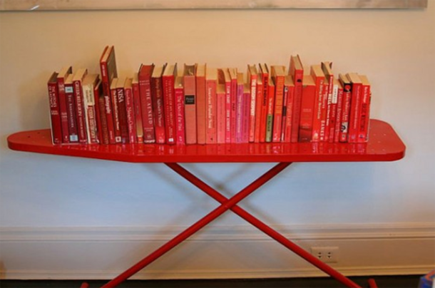She Removed The Cover From Her Old Ironing Board And Moved It In The HALLWAY! Now It's Used As... - picture 3