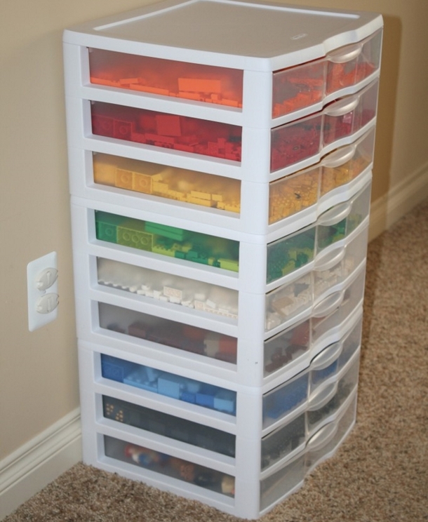 She Takes A Plastic Drawer And Uses It In A Way I Have Never Seen - So Clever! - picture 5