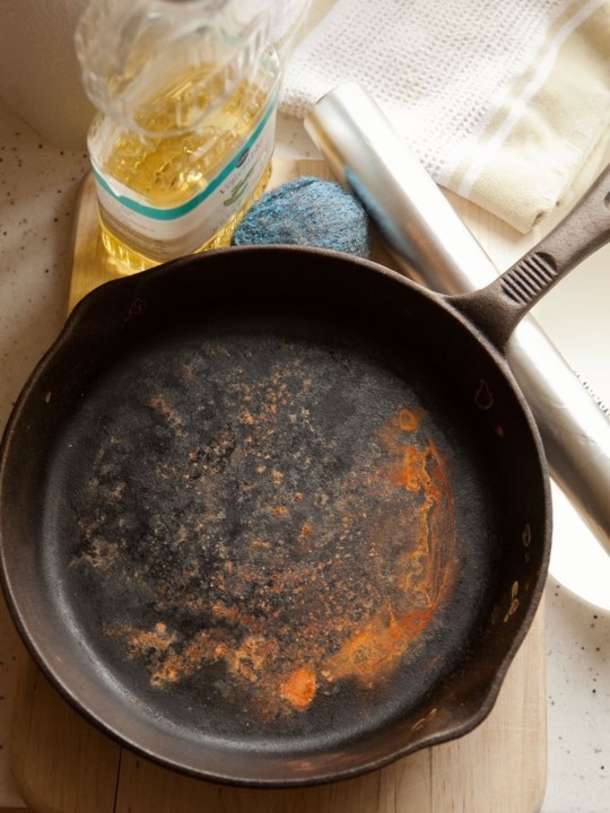 She Was Going To Throw All Her Tupperware Out Until She Learned This Trick - picture 6