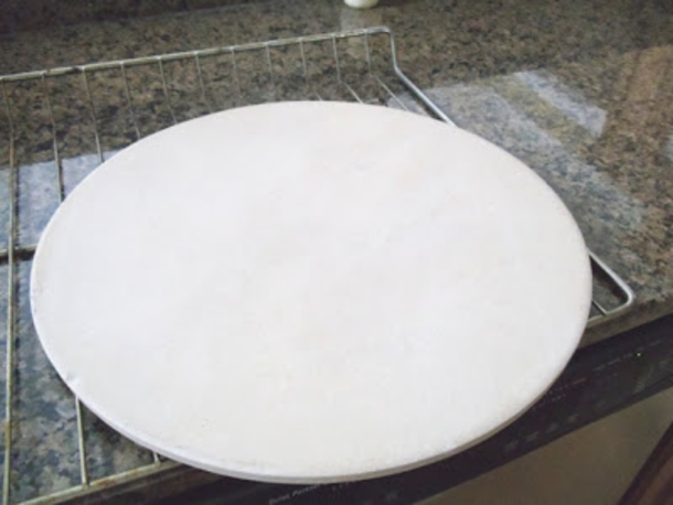 She Was Going To Throw All Her Tupperware Out Until She Learned This Trick - picture 9