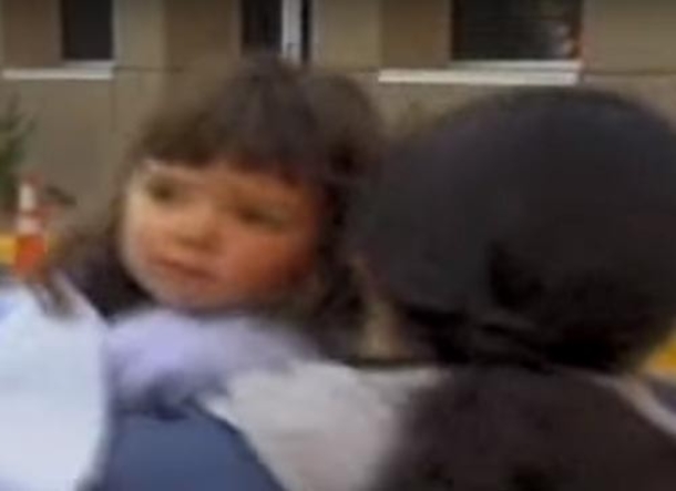 She Was Lost In The Woods For 15 Hours, Unlikely Rescuer Put Family In Tears - picture 3