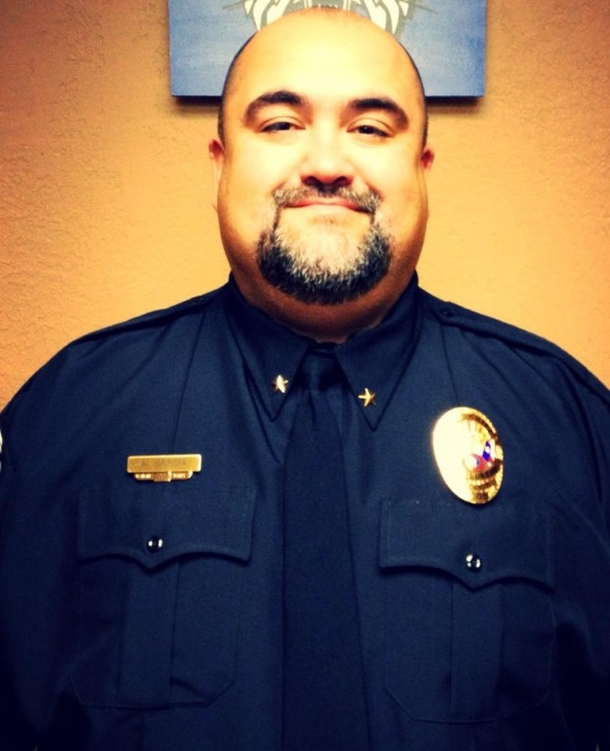 Sheriff Told To Remove ‘In God We Trust’ Decal, His 4 Word Response Is Priceless - picture 3