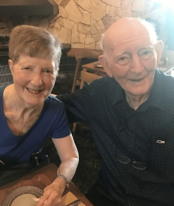 Siblings who were separated after their parents’ deaths are reunited after 80 years – “No one’s taking you from me again” - picture 5