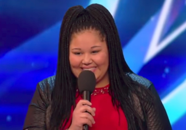 Simon Rolls Eyes When She Says She’ll Sing Aretha Hit, Within Seconds She Forces Everyone To Their Feet - picture 2