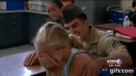 Sister Hasn't Seen Her Big Brother In 7 Months, When She Turns Around? This Is Touching - picture 5