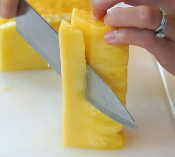 Slice a Pineapple Like a Pro in Just 5 Minutes! - picture 3