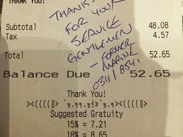 Soldiers Finish Meal At Restaurant, When They Get Their Bill, They Notice Shocking Note On Receipt - picture 2