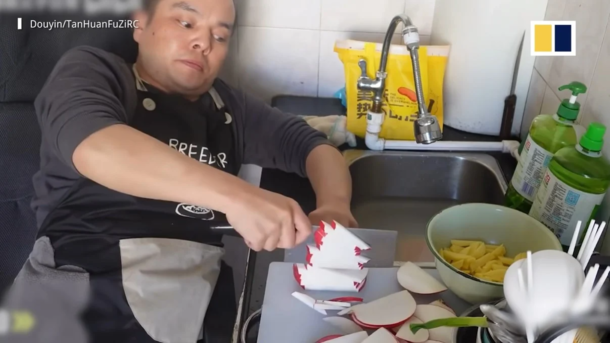 Son In Wheelchair Gets Creative To Care For Paralyzed Dad - “This Is My Only Goal Now.” - picture 3