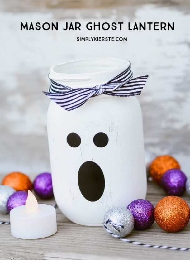 Spooky DIY Halloween Mason Jar Crafts To Make This Year - picture 3