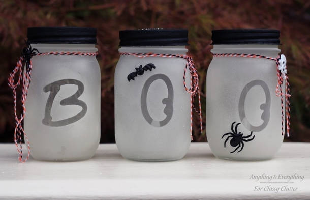 Spooky DIY Halloween Mason Jar Crafts To Make This Year - picture 9