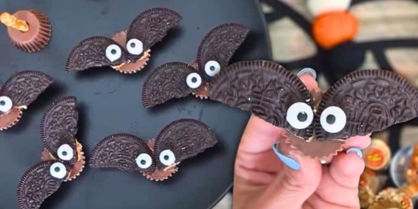 Spooky Sweet Treats: Halloween Oreo Bats Recipe - picture 2