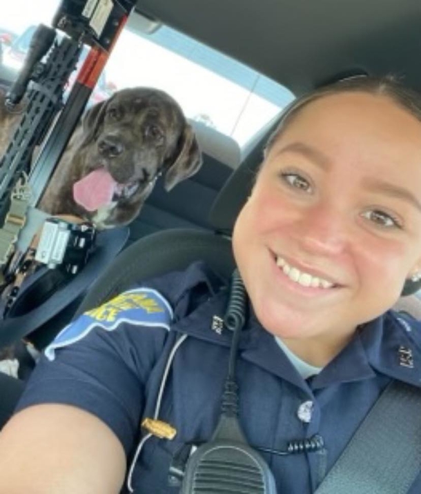 State trooper saves terrified, neglected puppy left behind on interstate - picture 4