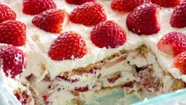 Strawberry Icebox Cake with Just 5 Ingredients - picture 2