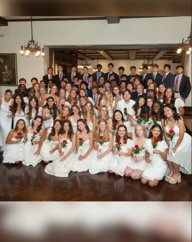 Students shock Principal in epic senior prank by sneaking and spending a night in her house - picture 2