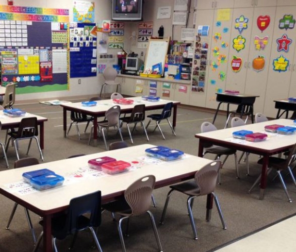 Teacher Opened Up Students Bookbag, Suddenly Two Eyes Spring Out Behind Zipper - picture 3