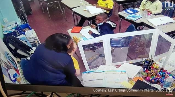 Teacher’s quick thinking saves the life of 3rd grade student who was choking on a water bottle cap - picture 3