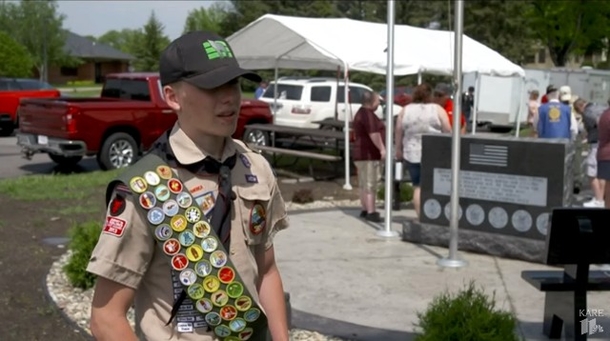 Teen Boy Scout raises $77,000 and builds impressive memorial for his town’s veterans - picture 3