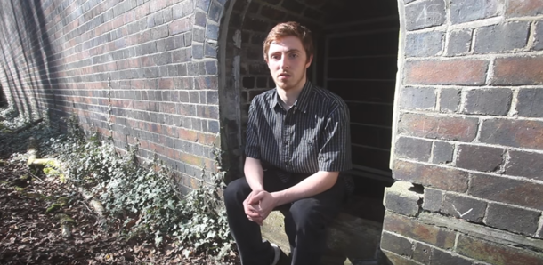 Teen Finds Abandoned House Near Woods, Yells ‘Hello’ Inside. Sent Chills When He Got A Desperate Response - picture 2