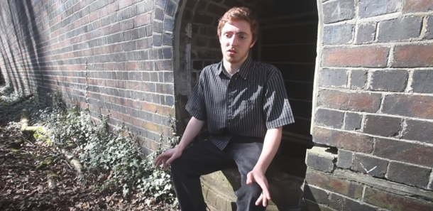 Teen Finds Abandoned House Near Woods, Yells ‘Hello’ Inside. Sent Chills When He Got A Desperate Response - picture 4