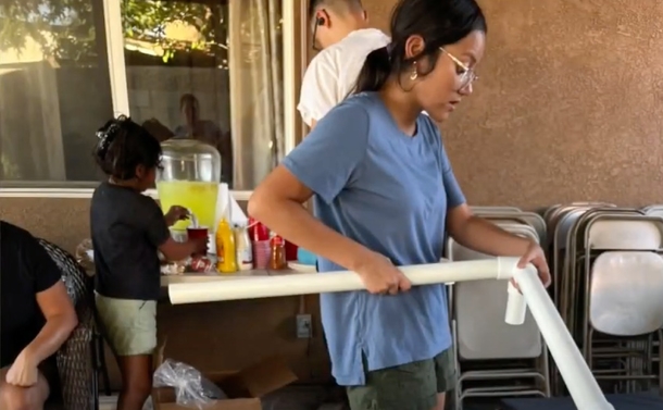 Teen Girl Scout Wins Award For Her Work Building Beds For Homeless Dogs, Congratulations! - picture 2