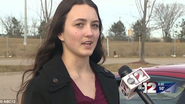 Teen Warns Others About Finding A Shirt On Her Car (Video) - picture 2