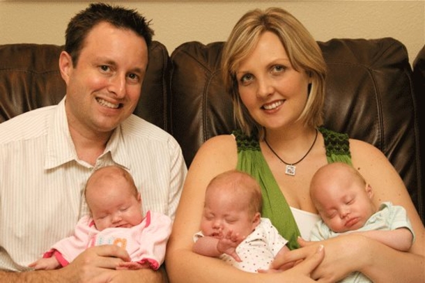 Terrible Car Crash Takes Their 3 Kids Away... 6 Months Later, Mom Is Pregnant With Triplets - picture 5