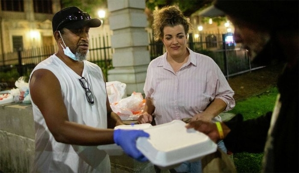 Texas Court in Crisis: Can't Find Jurors to Enforce $500 Fine for Feeding the Homeless! What's Really Going On? - picture 2