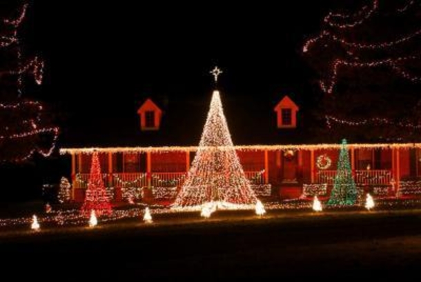 The Christmas Lights Road Trip Around Nashville That’s Nothing Short Of Magical - picture 4