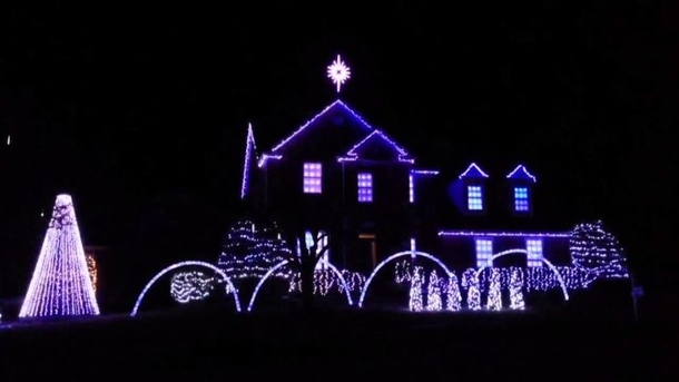 The Christmas Lights Road Trip Around Nashville That’s Nothing Short Of Magical - picture 5