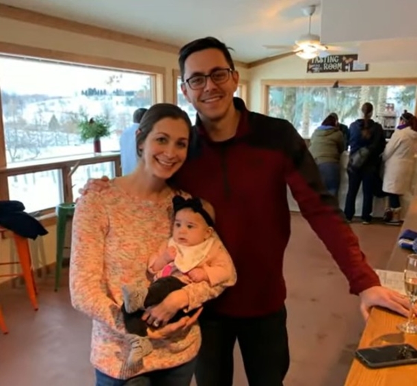 The Most Special Anniversary Gift: 2 Years After She Beat Breast Cancer, Mom Welcomes Twins - picture 2