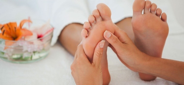 The Reason Why Its Important To Massage Your Feet Before Bed - picture 2